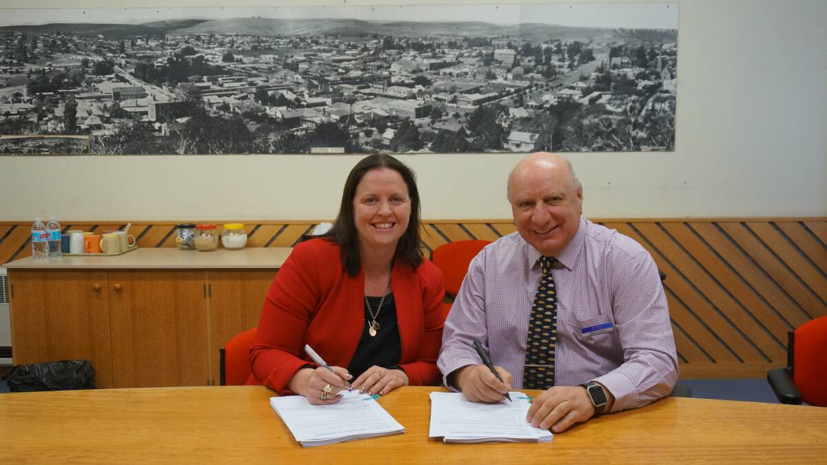 SIGNED: Snowy Monaro Regional Council general manager Joe Vescio with REMONDIS’ NSW/ACT manager, Susie McBurney.