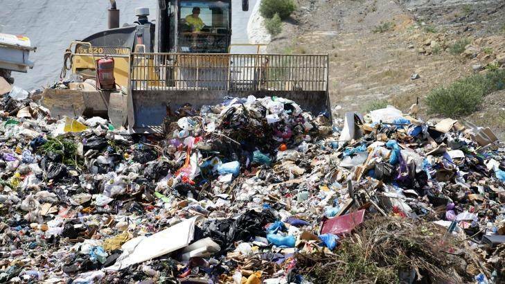Council talks garbage