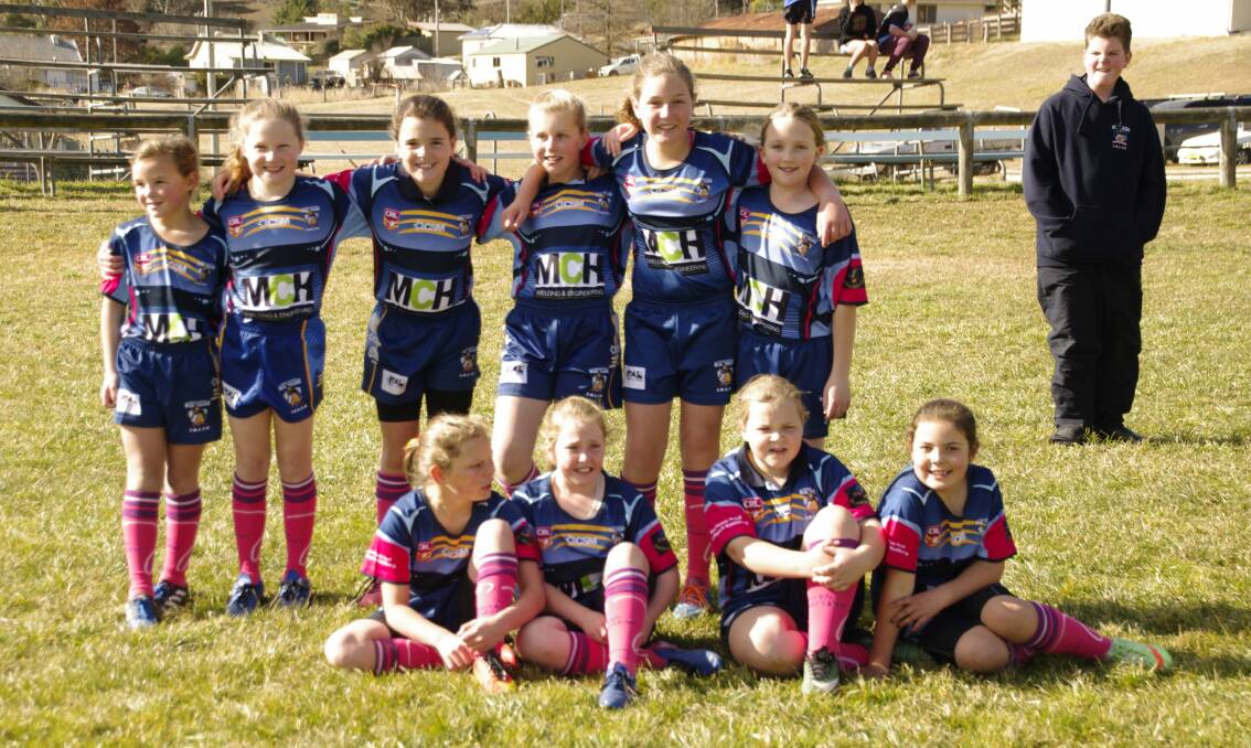 Bombala Pink Heelers: Back - Gracie Brownlie, Brylie Stewart, Lily Hampshire, Montanna Chamberlain, Bridie Hampshire and Shania Caldwell. Front - Heidi Brownlie, Ella Green, Charlie Campbell and Zara Brotherton.