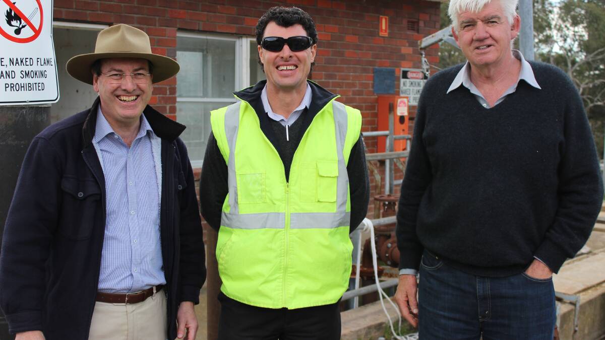 Dr Peter Hendy MP with director of engineering Peter Sullivan and Mayor Bob Stewart at Bombala’s sewage treatment works.