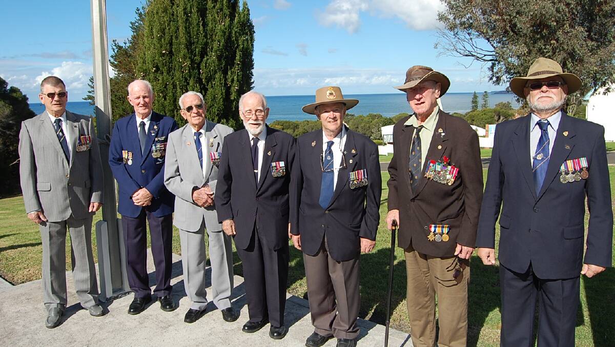 EDEN: Eden ex-servicemen including (from left) Allen Greening, Nev Cowgill, Trevor Wood, Peter Rice, Barrie Beck, Artie Edwards and Steve Mahoney are preparing to commemorate the 99th anniversary of the Gallipoli landing on ANZAC Day. 