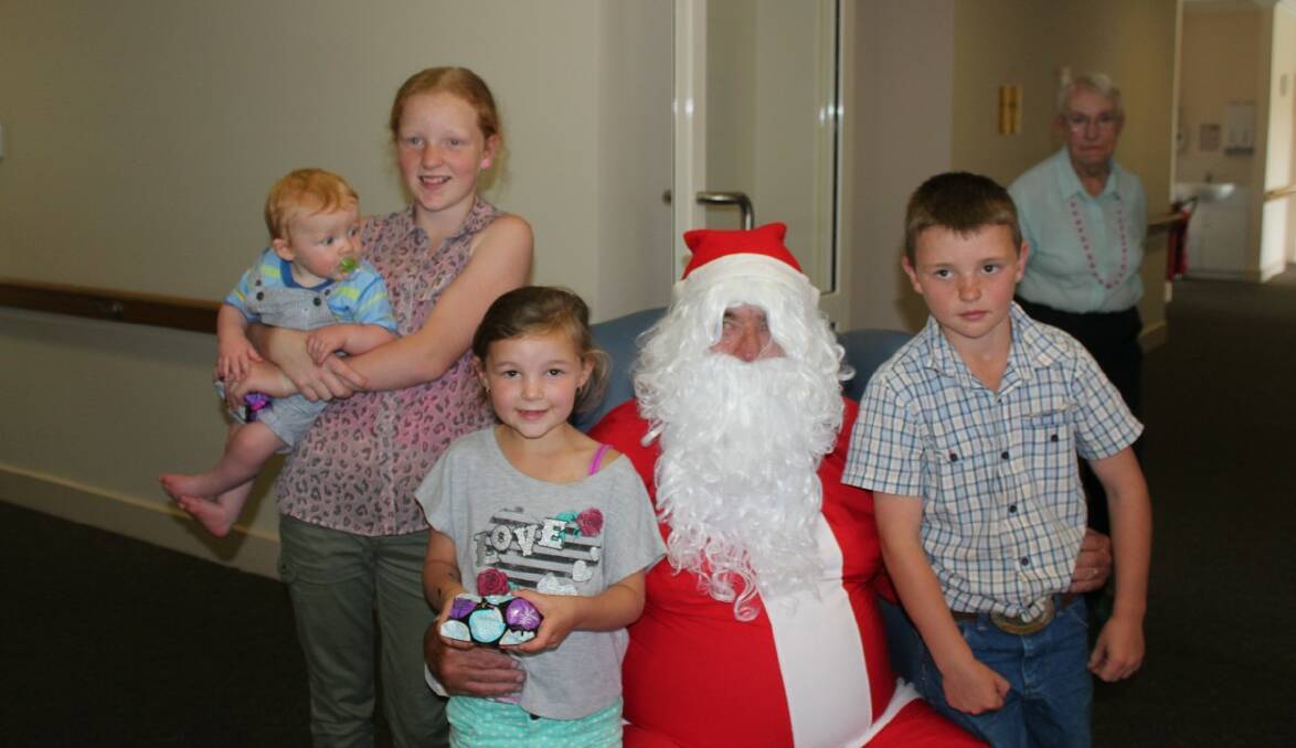The Currawarna Christmas Party was a pleasure for young and old alike.