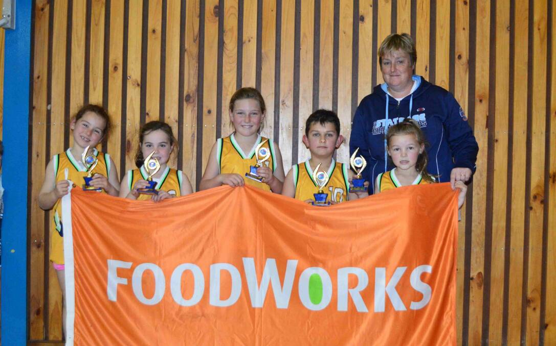 Coach, Wendy Hampshire was very proud to see her Foodworks team take out the Junior Miniball in extra time during the Grand Finals 