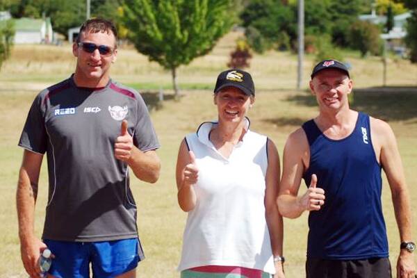 Winners of the Australia Day Triathlon, Warren Hampshire, Rhonda Stewart and Nick Townsin give us an Aussie thumbs up.