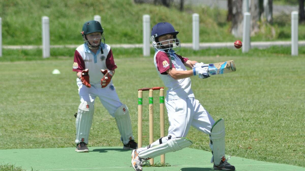 NOWRA: :  North   Nowra-Cambewarra Blues batsman Jacob   Zerafa tries in vain to get his team   over the line against the North’s   Maroons on Saturday. Photo: PATRICK   FAHY 