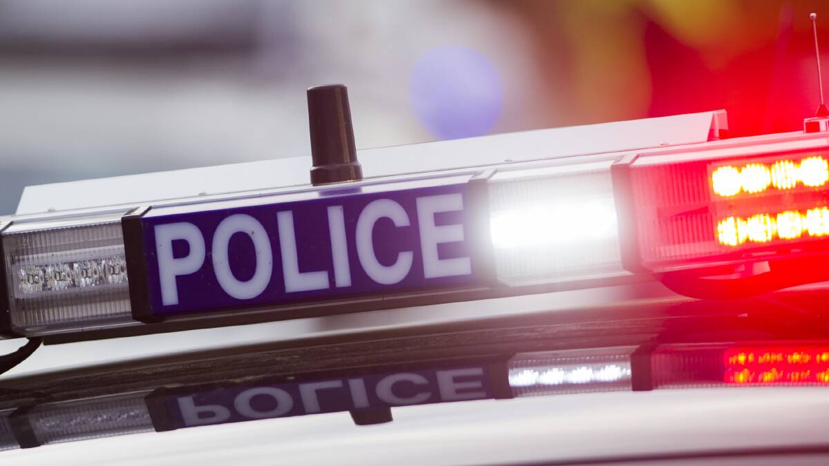 Man arrested trying to leave country after two die in fatal crash near Cooma