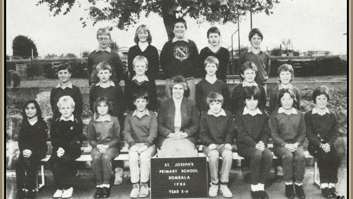 1986 of St Joseph's Primary School Bombala years 5 and 6. They are from back left Scott Peadon, Rochelle White, Mark Hood, Racquel Mott and Simon Smith. Middle row: Danny Lewis, Troy Clear, Jeffrey Ingram, David Feilen, Damien Ratcliffe and Brad McIntosh. Front row: Leighta Reed, Jodie Cootes, Nicole Cottrell, Stephen Smith, Sr. Noelene, Peter Twigg, Jodie Hampshire, Patricia Platts and Monique Murphy.
