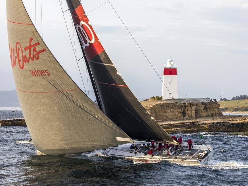 Wild Oats XI and four other supermaxis race for line honours in this year's Sydney to Hobart.