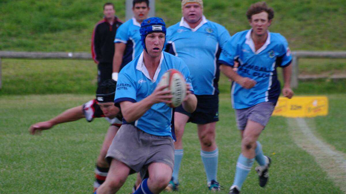 Bluetongues player Chris Anderson in action against the stronger Boars team.