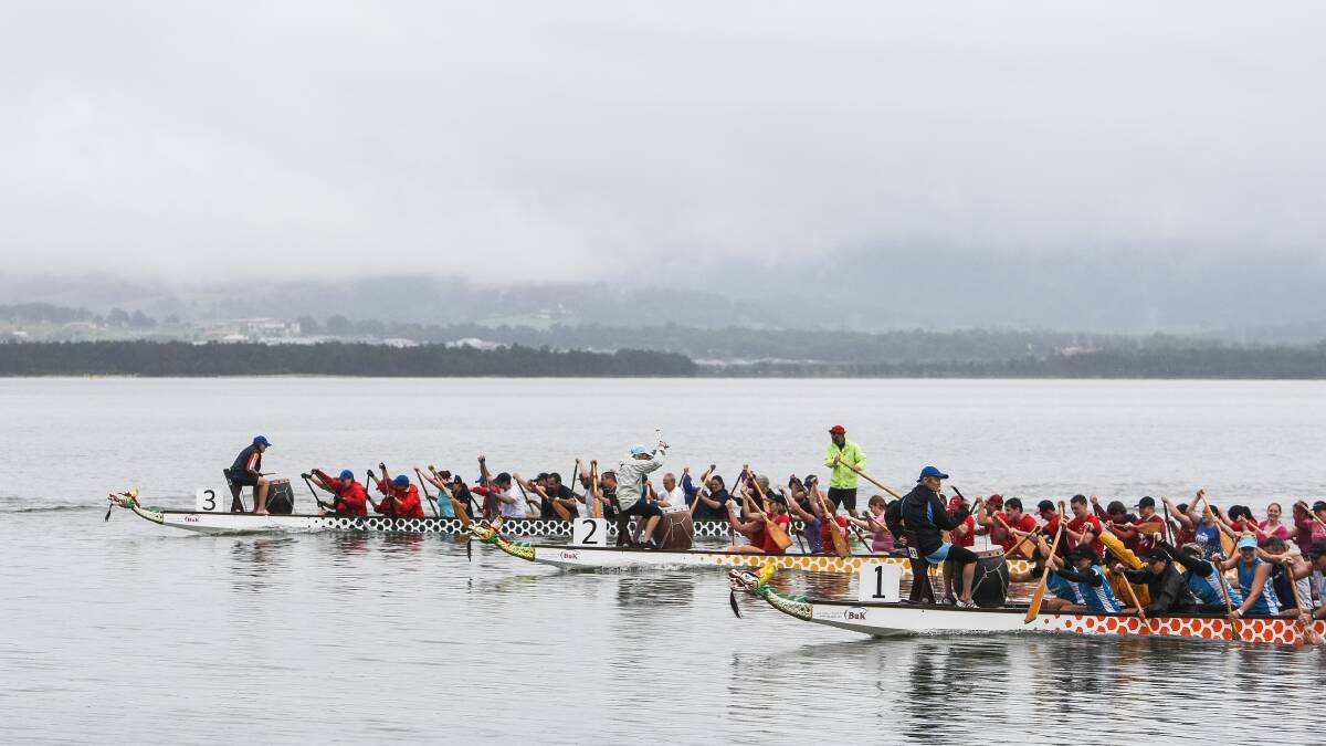 SHELLHARBOUR: Action during the Shellharbour Festival of Sport Dragon Boat Challenge.  